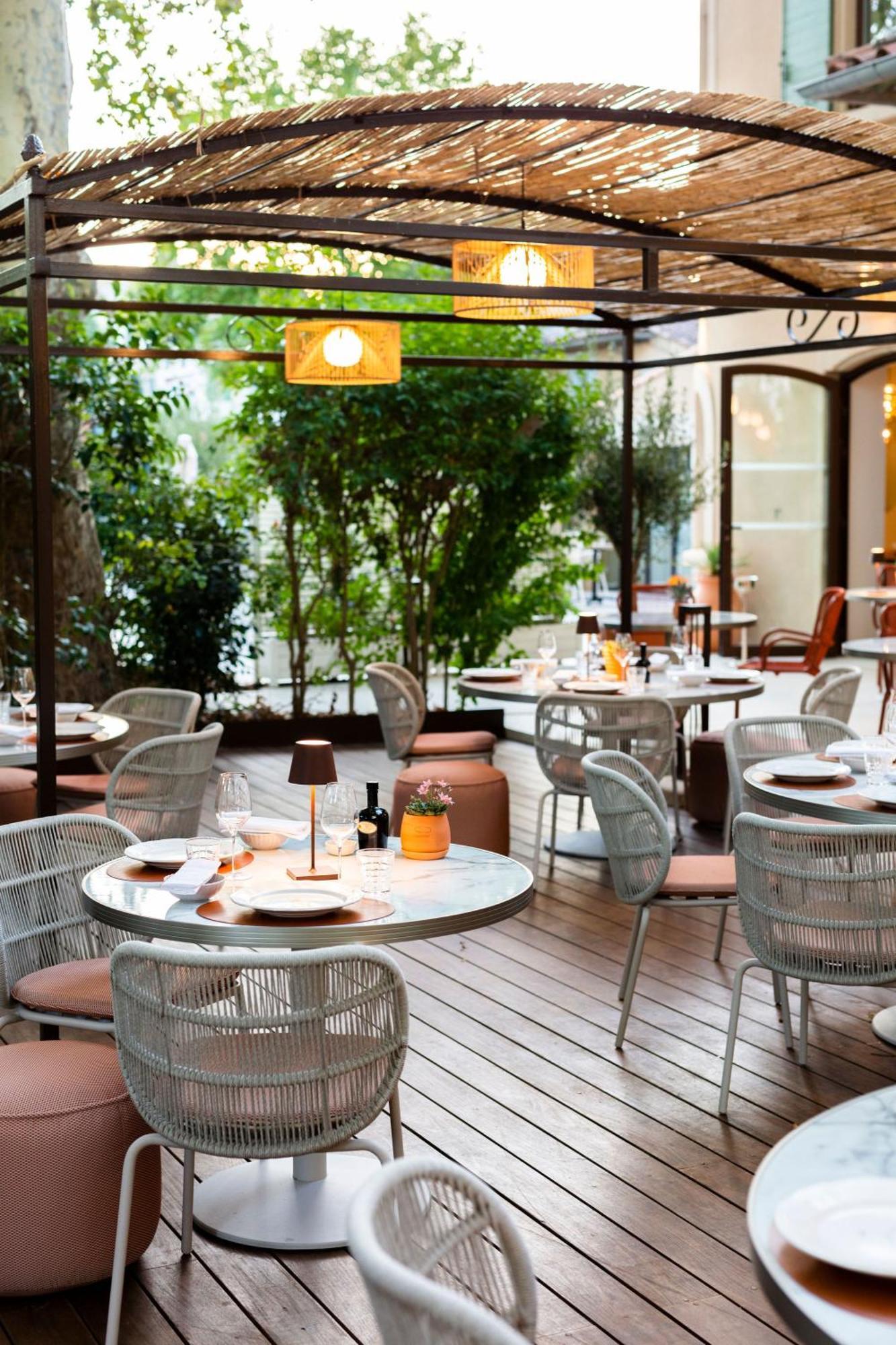 Hotel Et Restaurant La Bastide Bourrelly - Mathias Dandine Cabries Ngoại thất bức ảnh